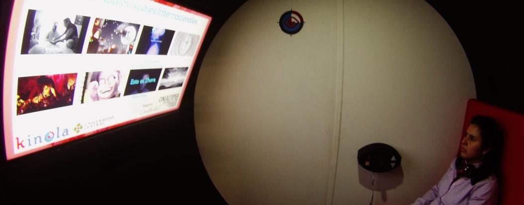 La kinola, una micro sala de cine para acercar al espectador