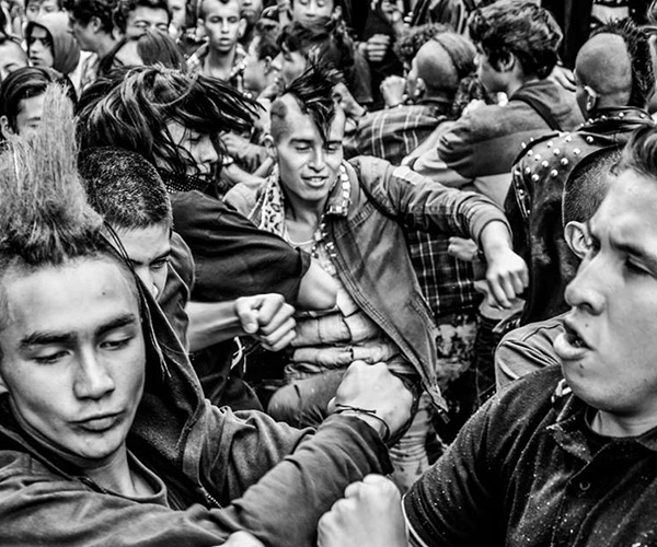 Bogotá Punk Prepara El Documental Dedicado Al Punk De Los Noventa Cartel Urbano 7993