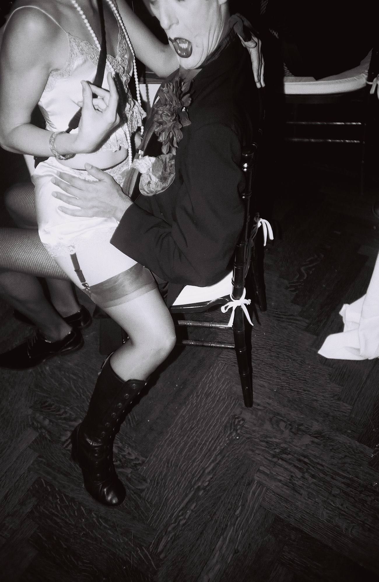 antonio-castello-fiesta-sexual-alemana-2.jpg