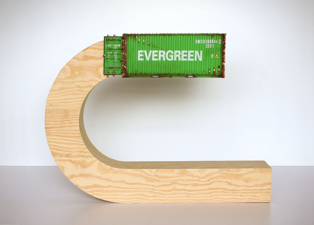 evergreen-ensamble_madera_plastico_y_acrilicos-55x70x12cm_opt.jpg