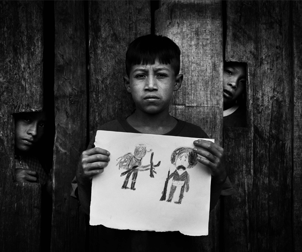 El movimiento indígena se presenta a través de fotografías en Bogotá
