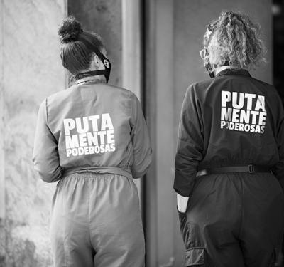 ‘La Tienda del Putas’: una iniciativa para apoyar a las trabajadoras sexuales paisas y verse bien percho en cuarentena