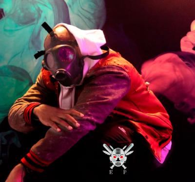 Tras 10 años en Zalama Crew y otros 15 en el mundo del rap underground, Dr. Rata lanza su primer EP como solista mostrando la música que le gusta escuchar y hacer. 