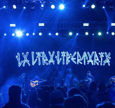 Traer el futuro de vuelta: cuestionarlo todo con La lira libertaria